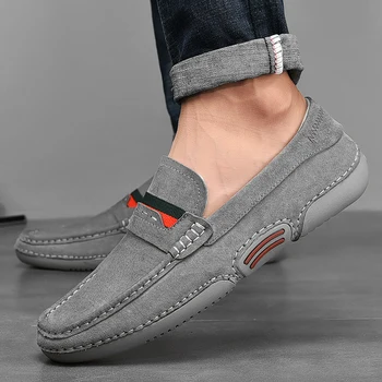 Qmaıgıe mokasen erkekler için 2022 lüks marka Moda Erkek Spor Ayakkabı Süet Deri trendi erkek mokasen ayakkabıları Slip-On golf ayakkabıları sürüş ayakkabısı