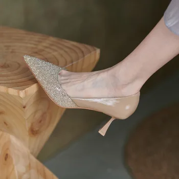 2022 Sonbahar Yeni Sivri Burun Sığ Ağız Yüksek Topuklu 7cm kadın İnce Stiletto Yüksek Topuklu Bling Rahat düğün Ayakkabı 1